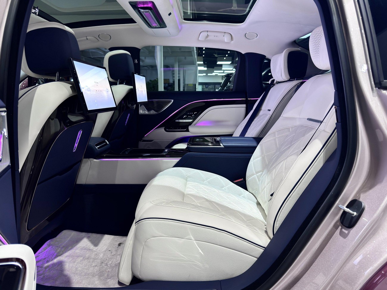 Hongqi Guoya 2025