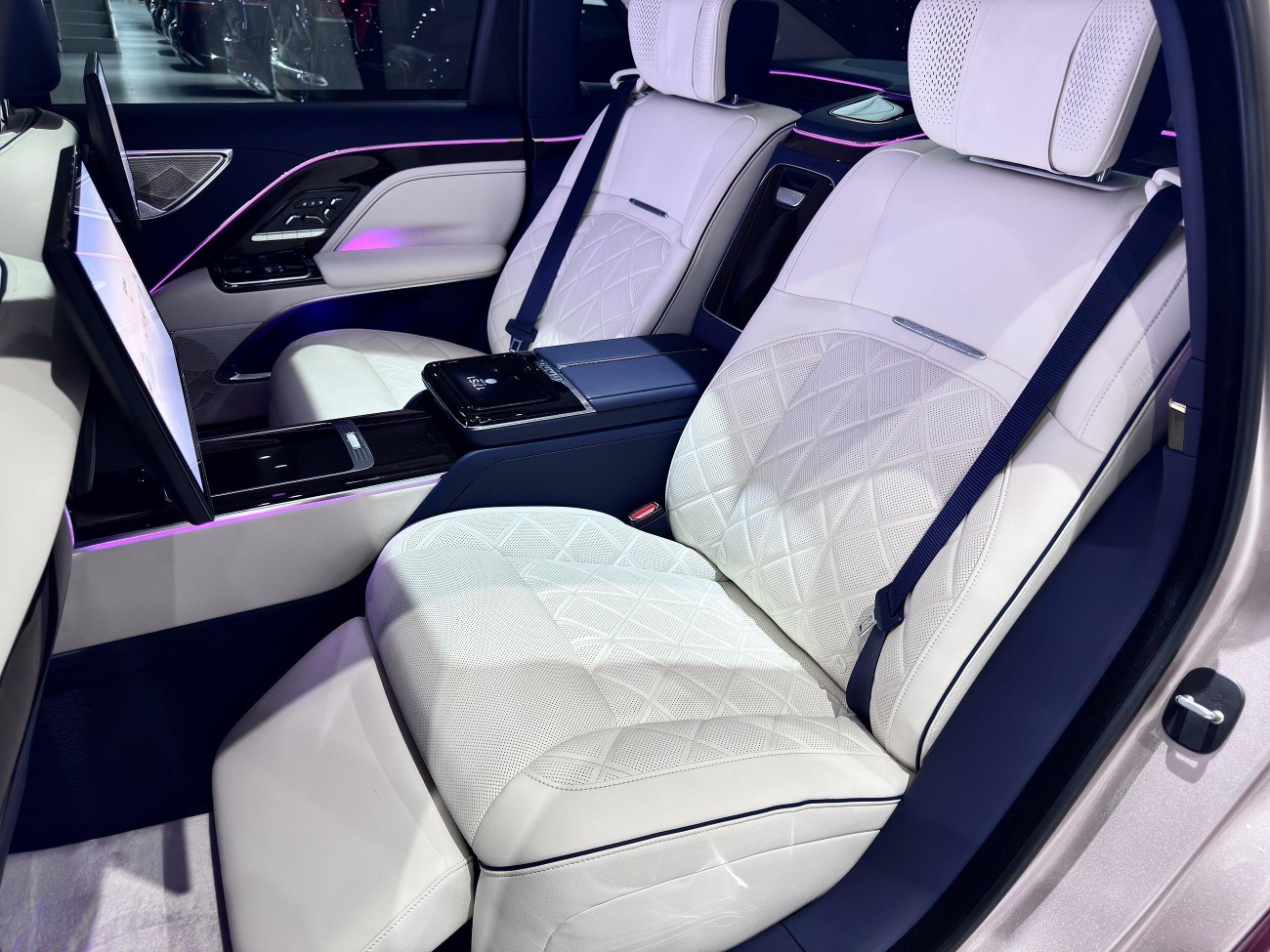 Hongqi Guoya 2025