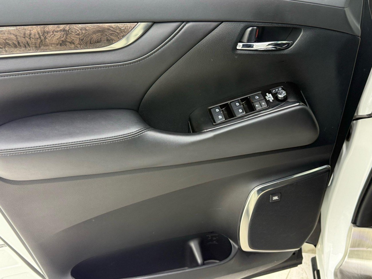 Toyota Alphard 2019