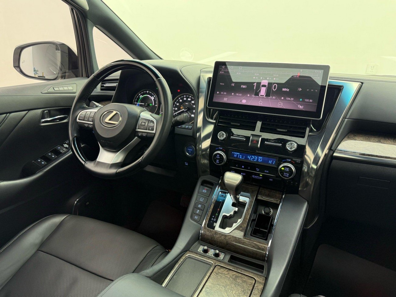 Toyota Alphard 2019