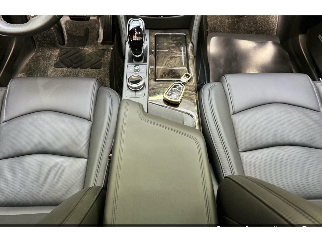 Cadillac CT6 2023