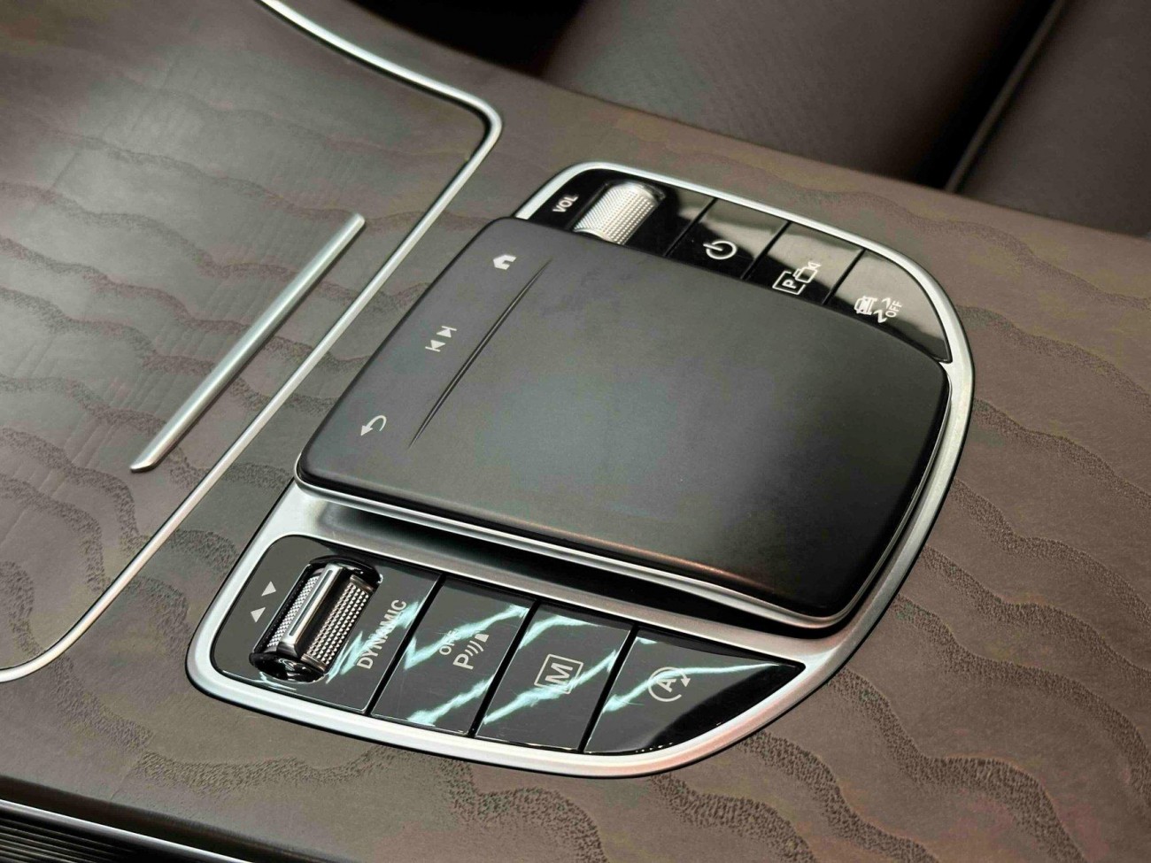 Mercedes-Benz GLC 260 L 2020