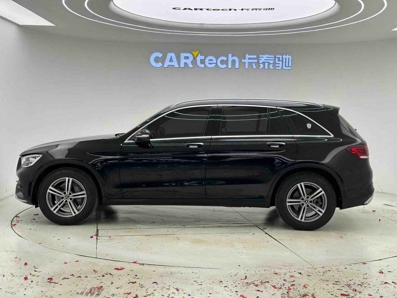 Mercedes-Benz GLC 260 L 2020