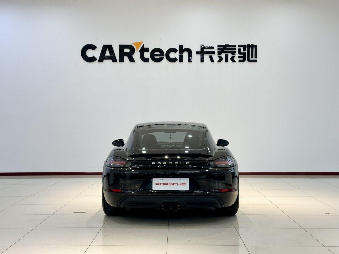 Porsche Cayman 2024