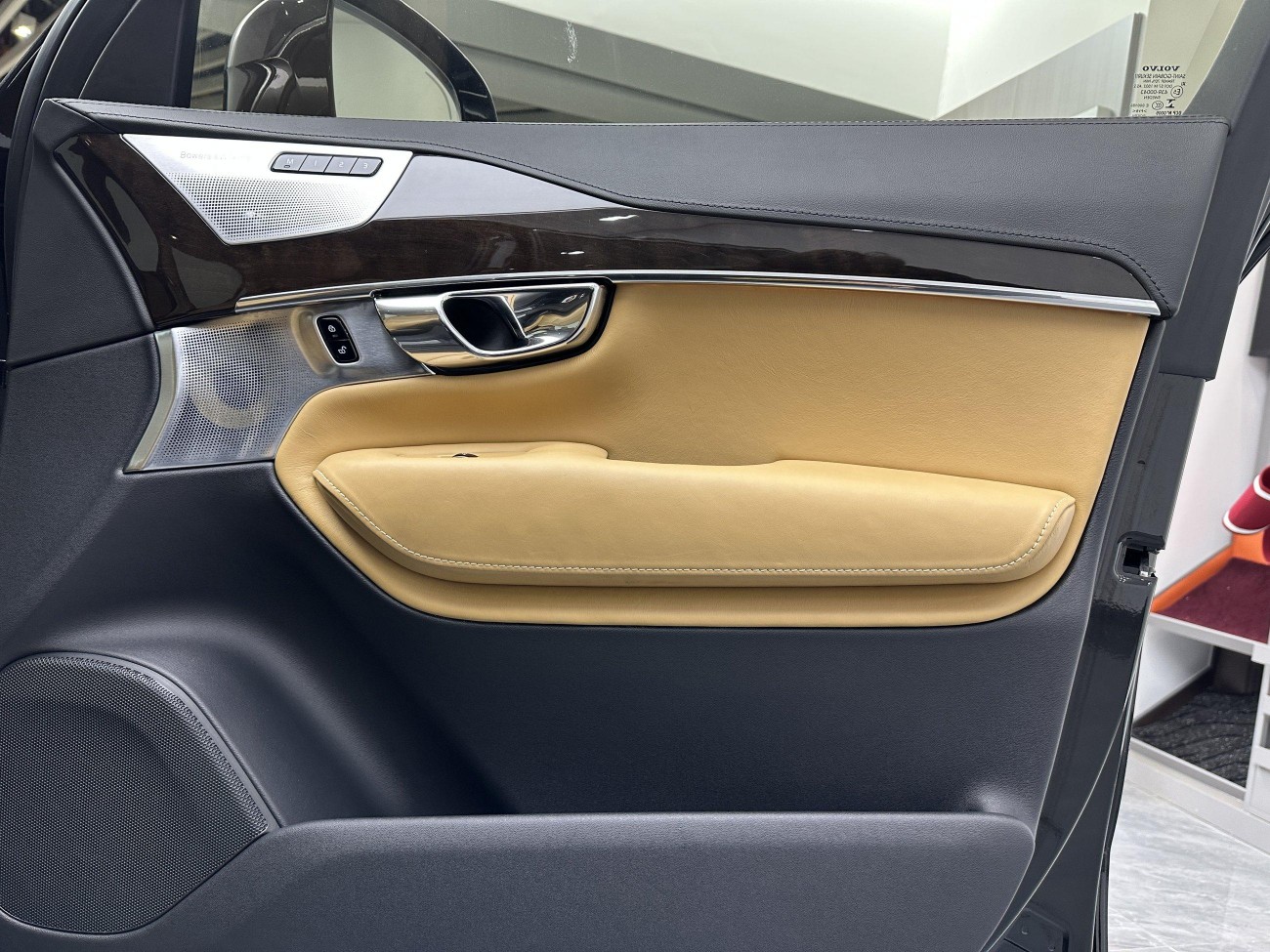 Volvo XC90 2016