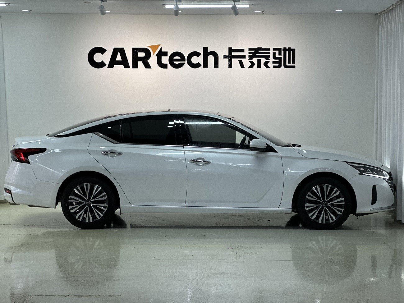 Nissan Teana 2024
