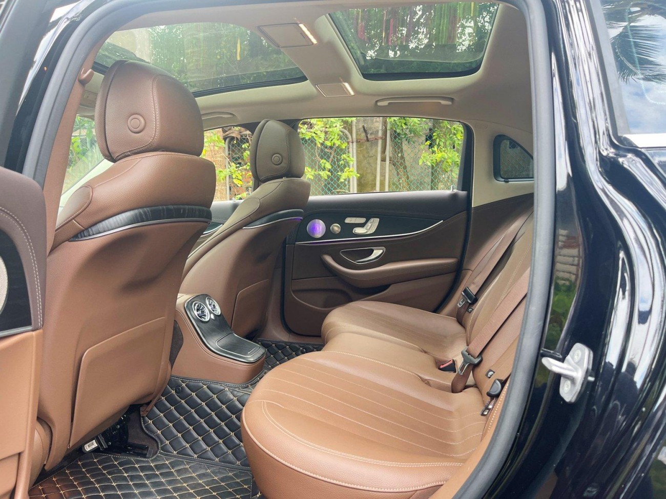 Mercedes-Benz E 300 L 2023