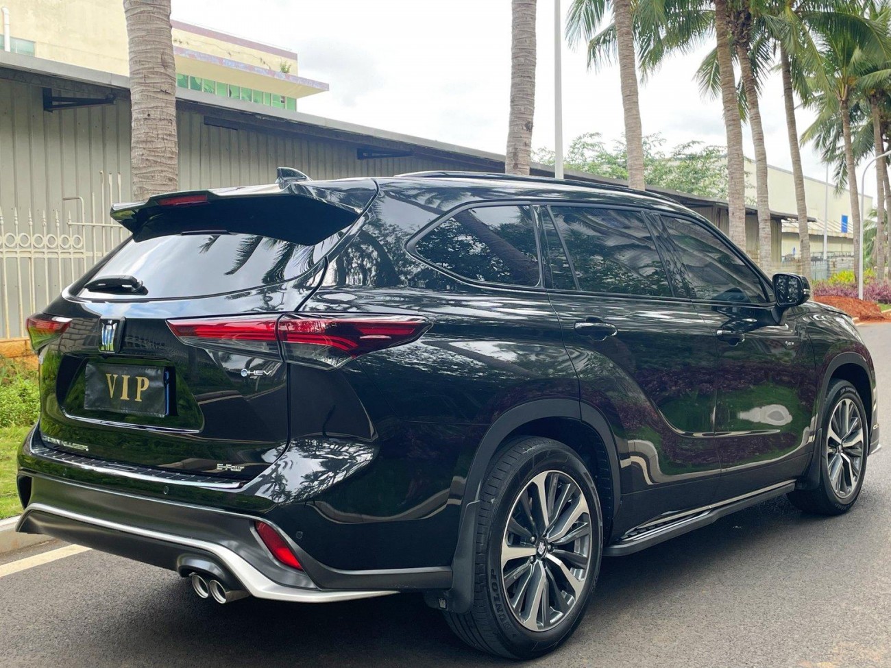 Toyota Crown 2025