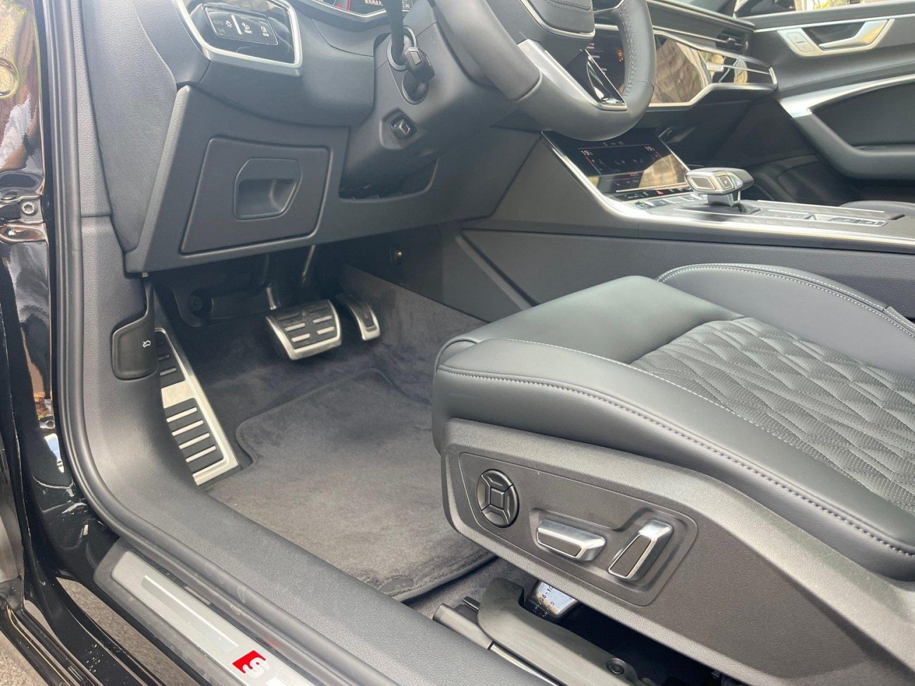 Audi A6L 45 TFSI 2025