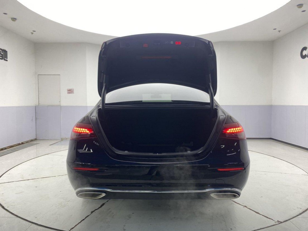 Mercedes-Benz E 300 L 2023