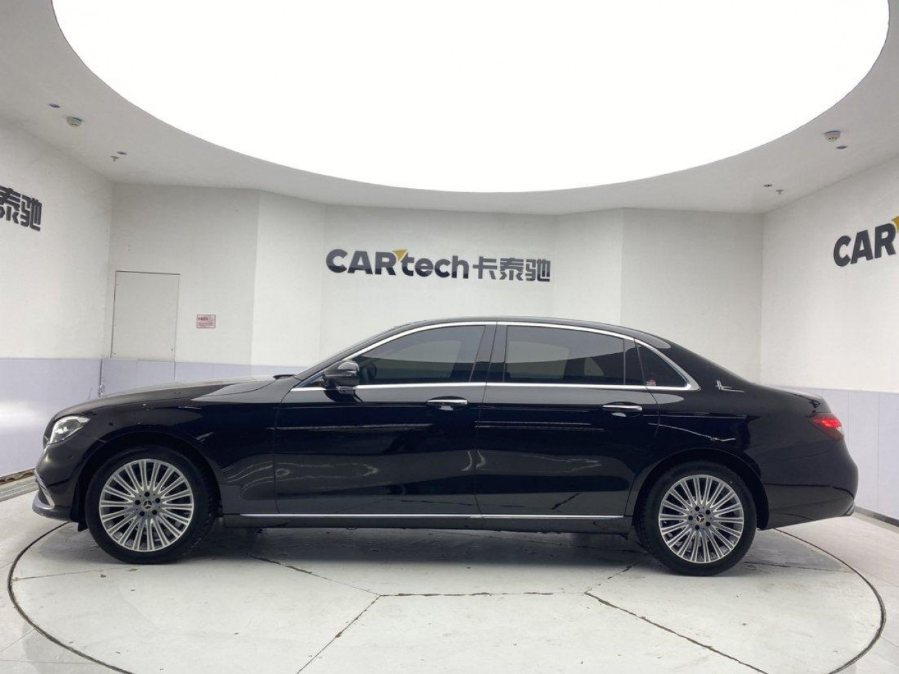Mercedes-Benz E 300 L 2023