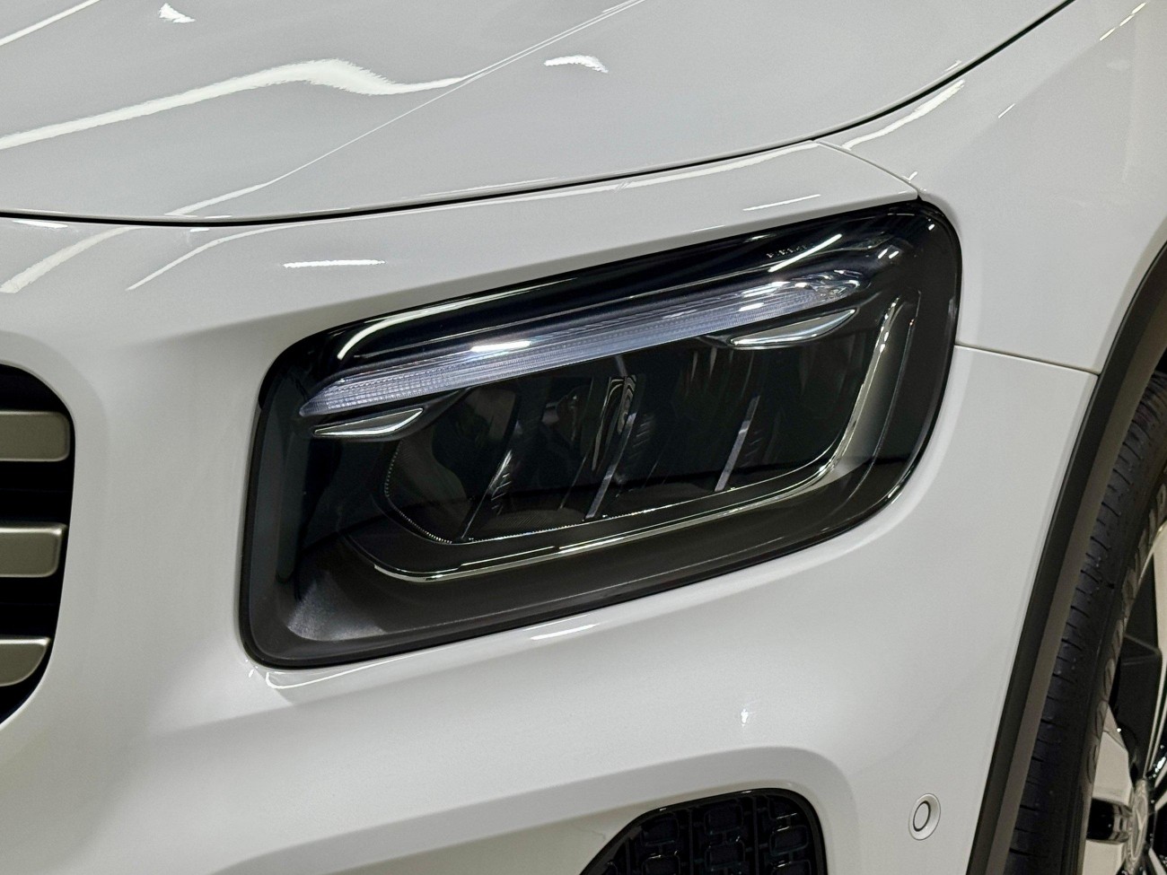 Mercedes-Benz GLB 2025