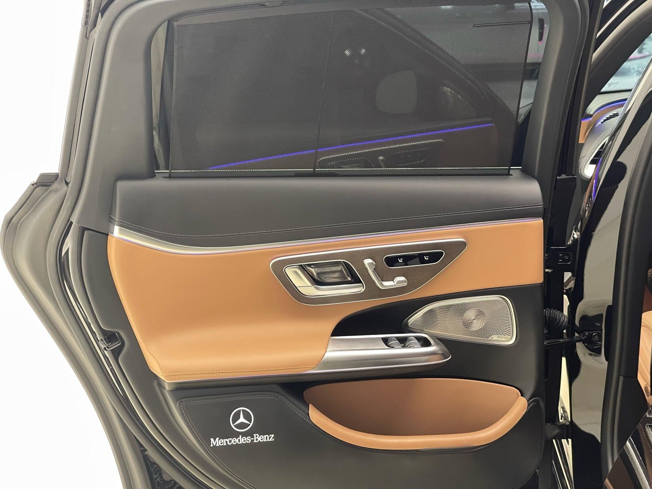 Mercedes-Benz E 300 L 2025