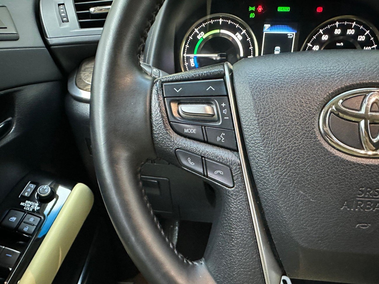 Toyota Alphard 2022