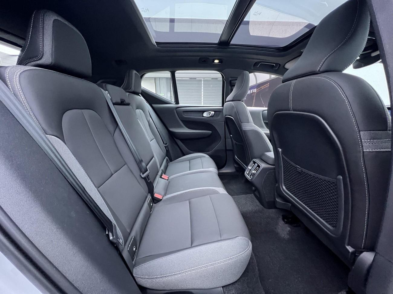 Volvo XC40 2026