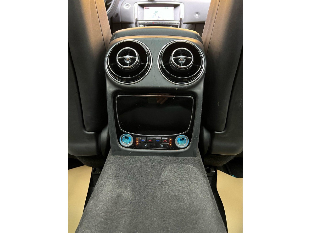 Jaguar XJ 2013