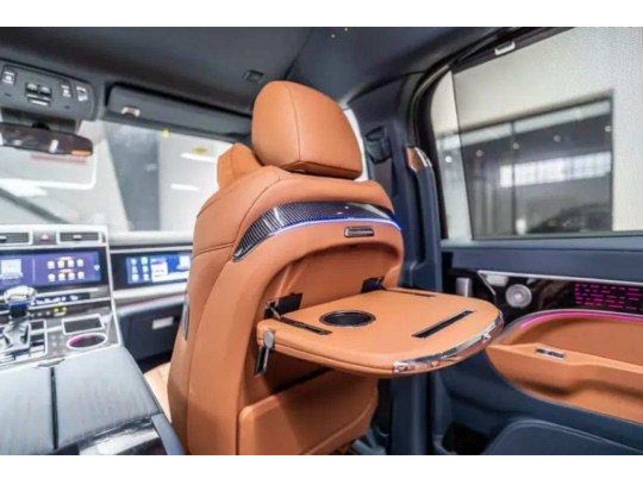 Toyota Granvia 2025