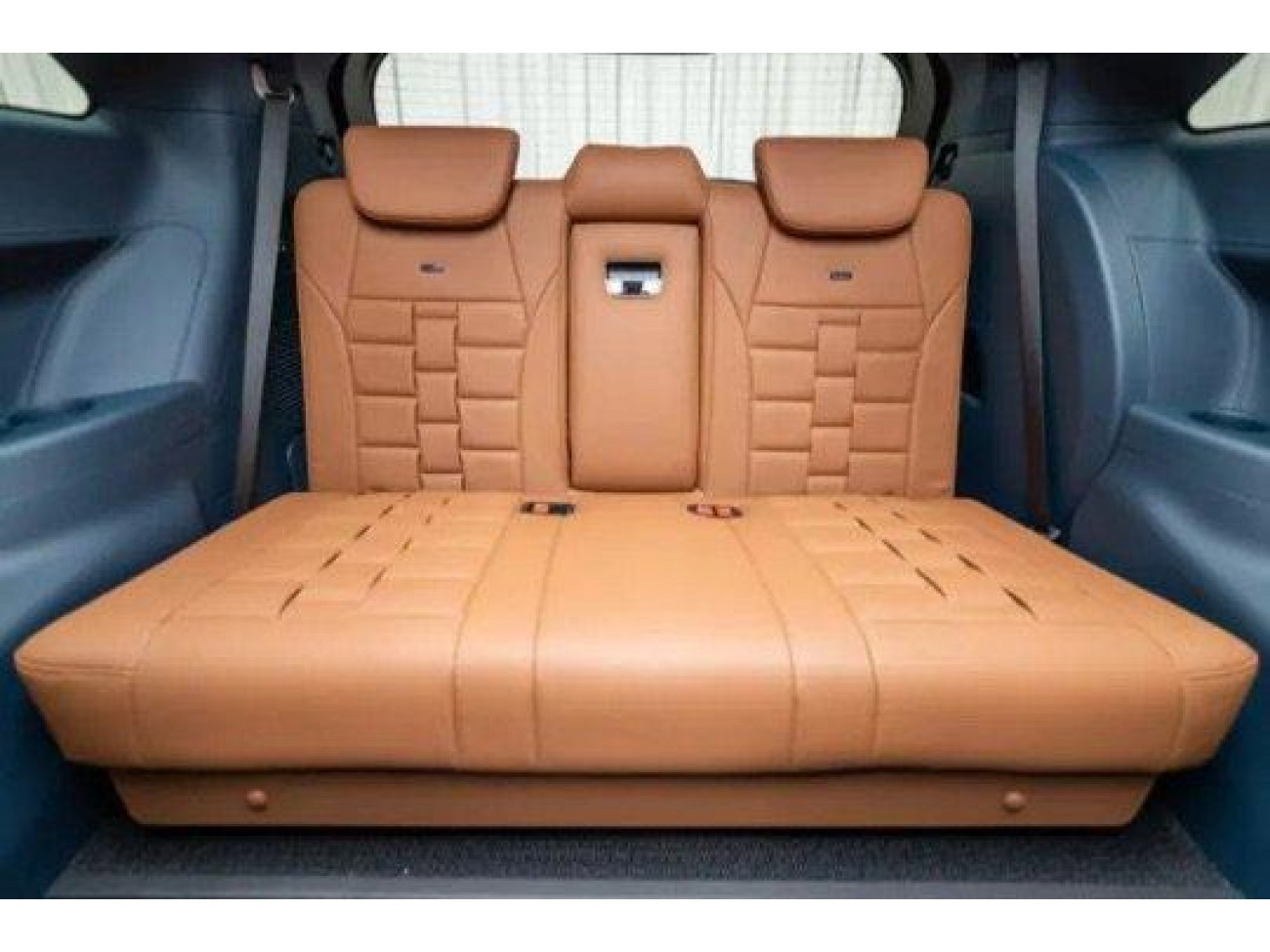 Toyota Granvia 2025
