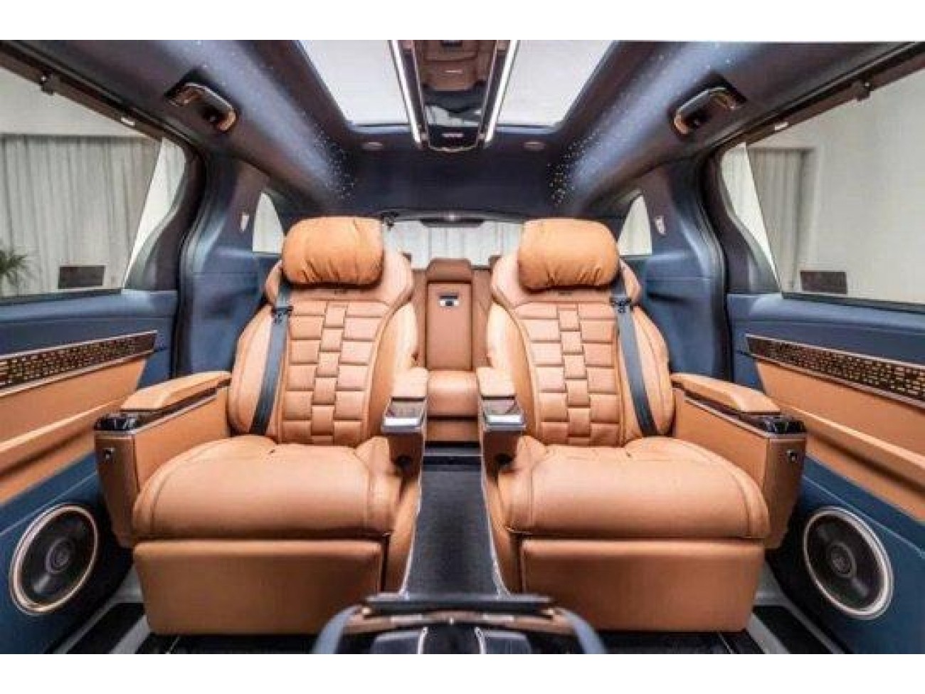 Toyota Granvia 2025