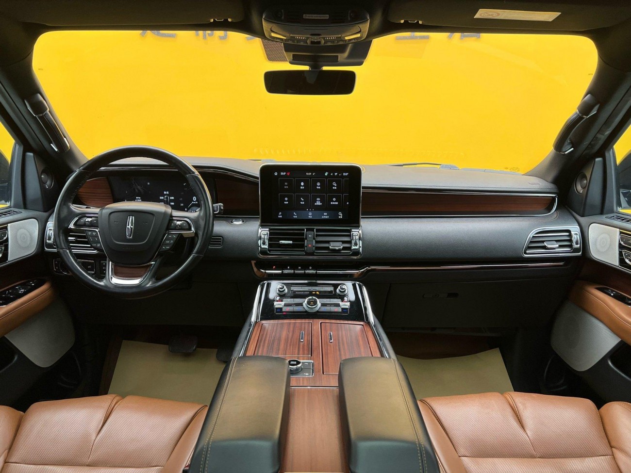Lincoln Navigator 2021