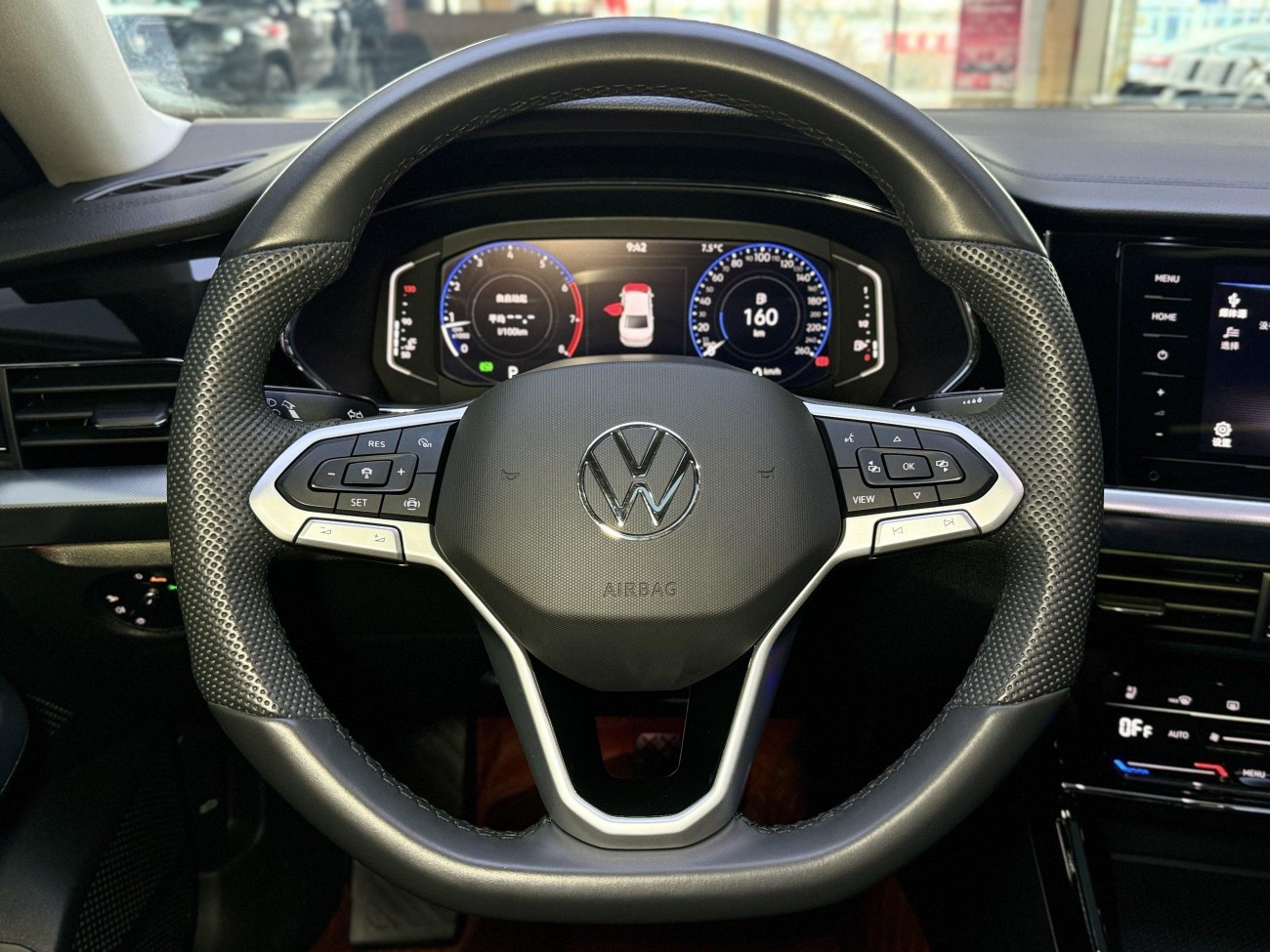 Volkswagen Passat 2024