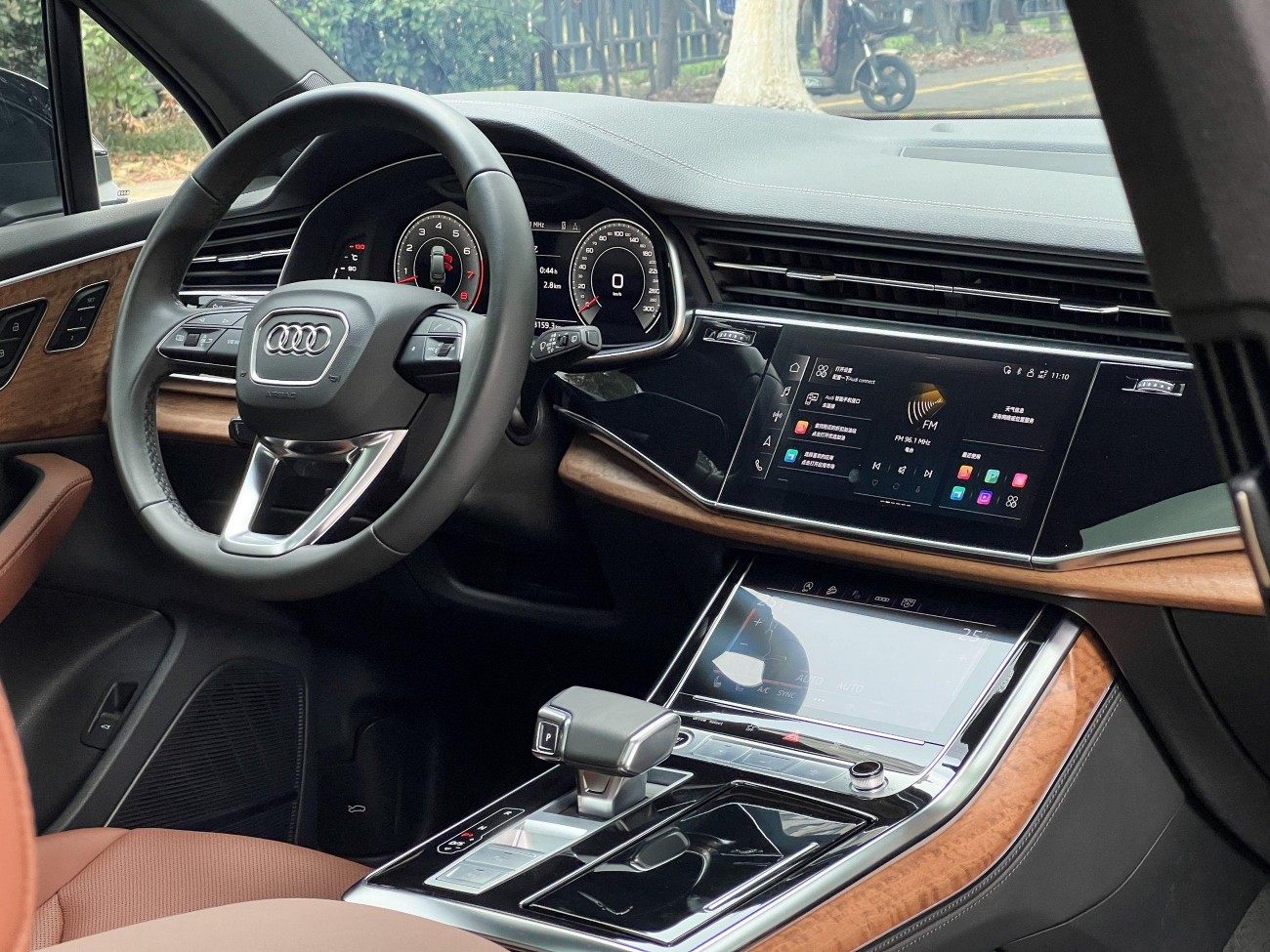 Audi Q7 55 TFSI 2023