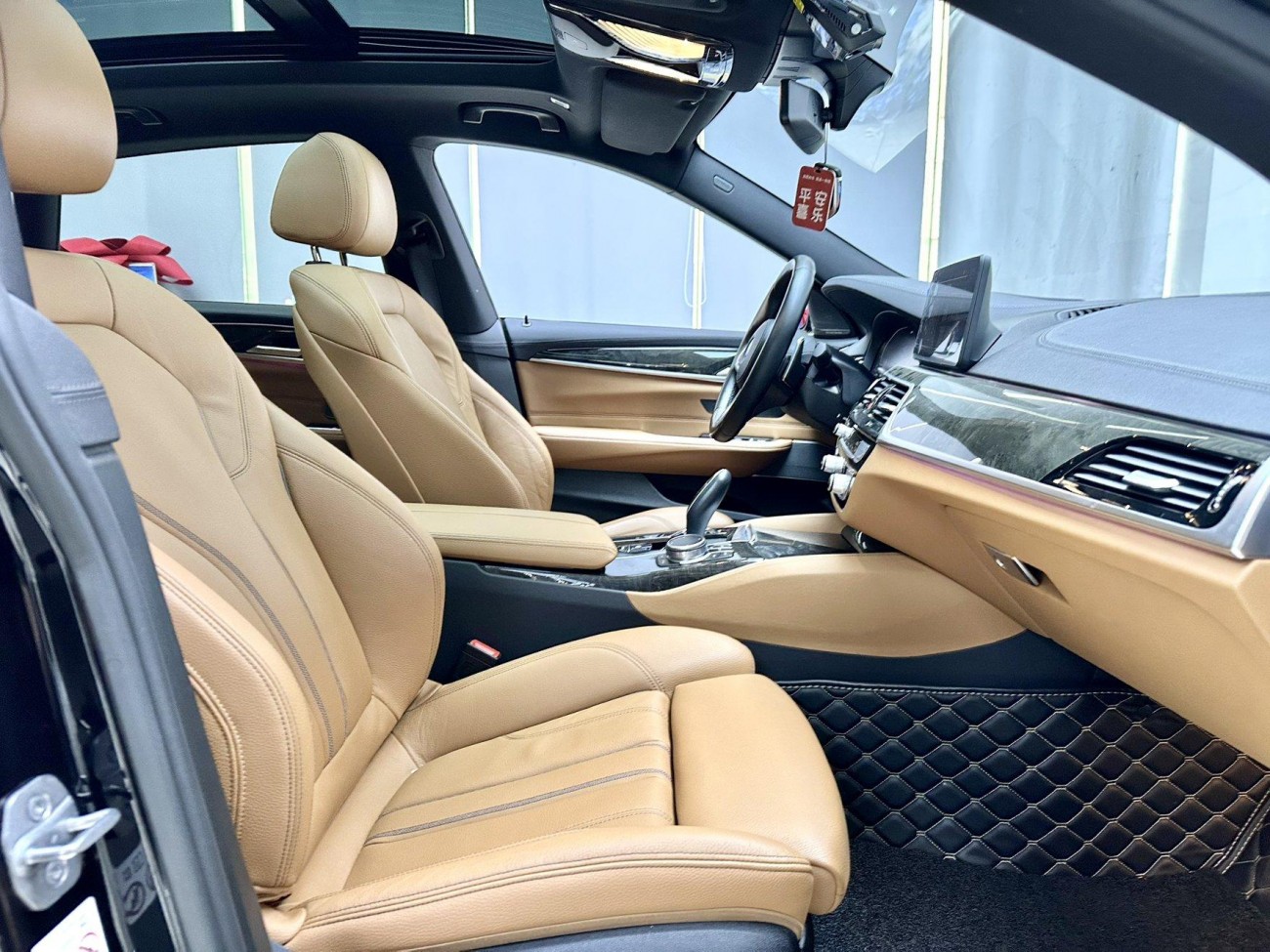 BMW 6GT 2022