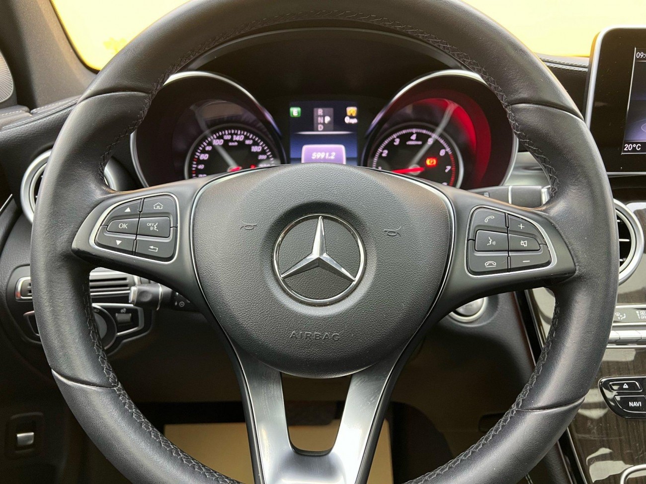 Mercedes-Benz GLC 260 L 2019