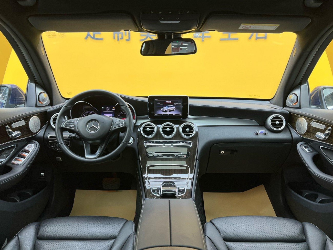 Mercedes-Benz GLC 260 L 2019
