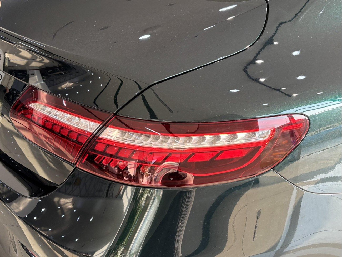 Mercedes-Benz E 260 2023