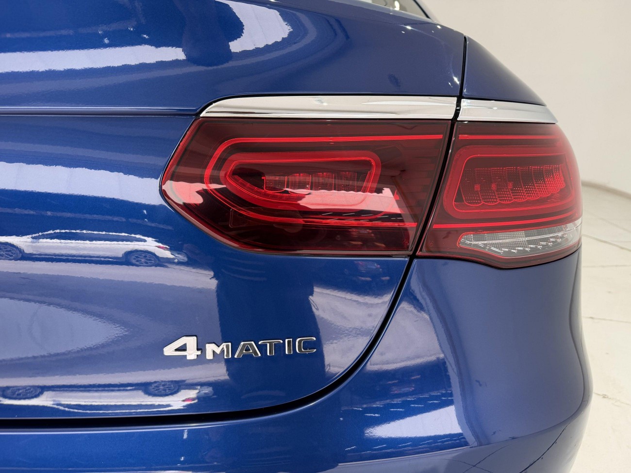 Mercedes-Benz GLC 260 4MATIC 2021