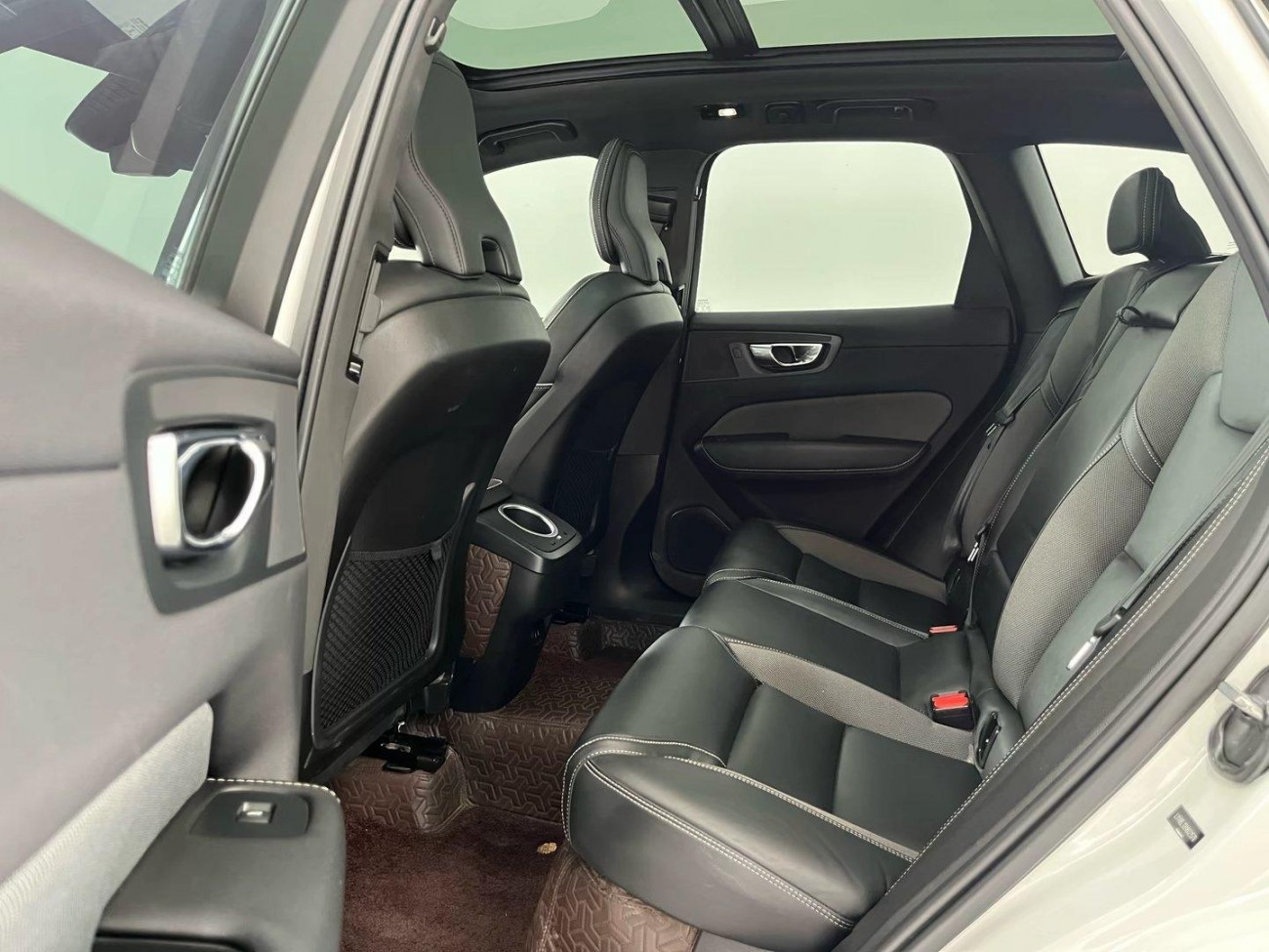 Volvo XC60 2022