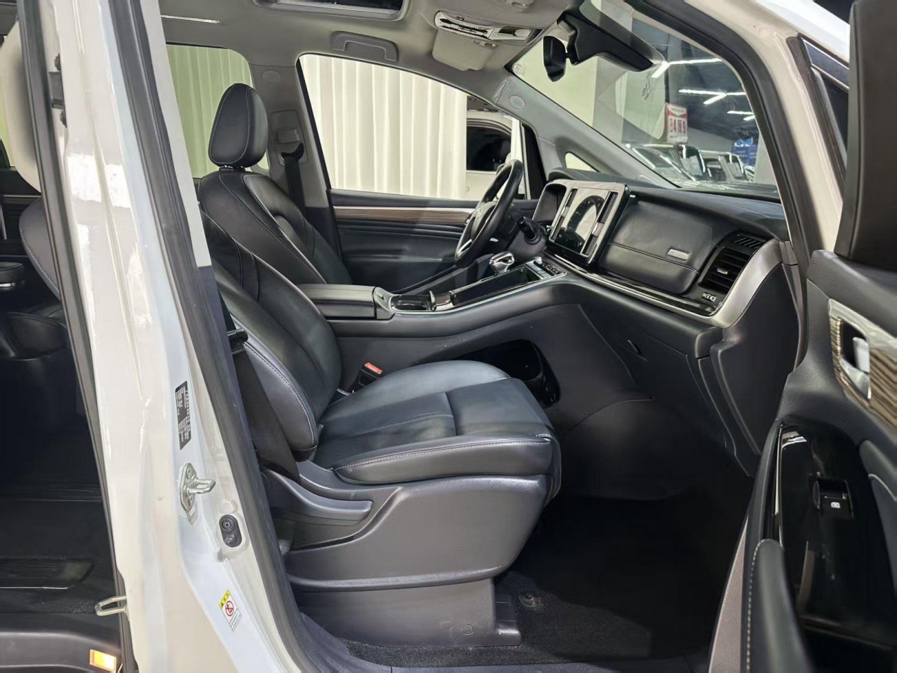 Trumpchi M8 2023