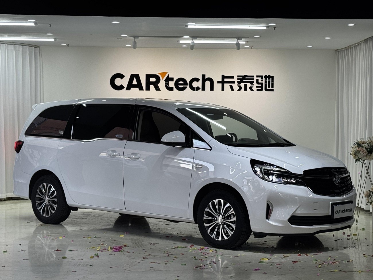 Buick GL8 2022