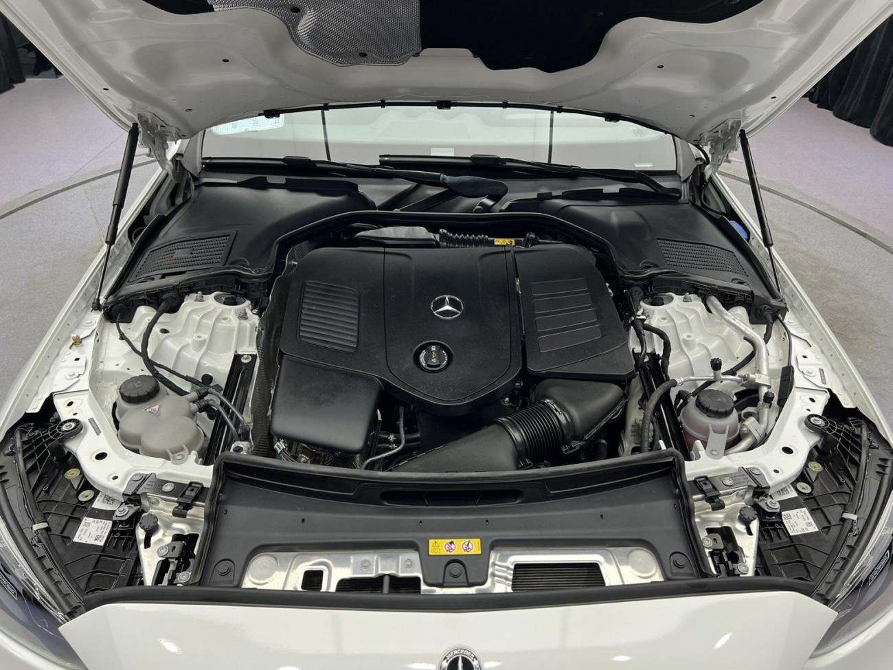 Mercedes-Benz C 200 L 2024