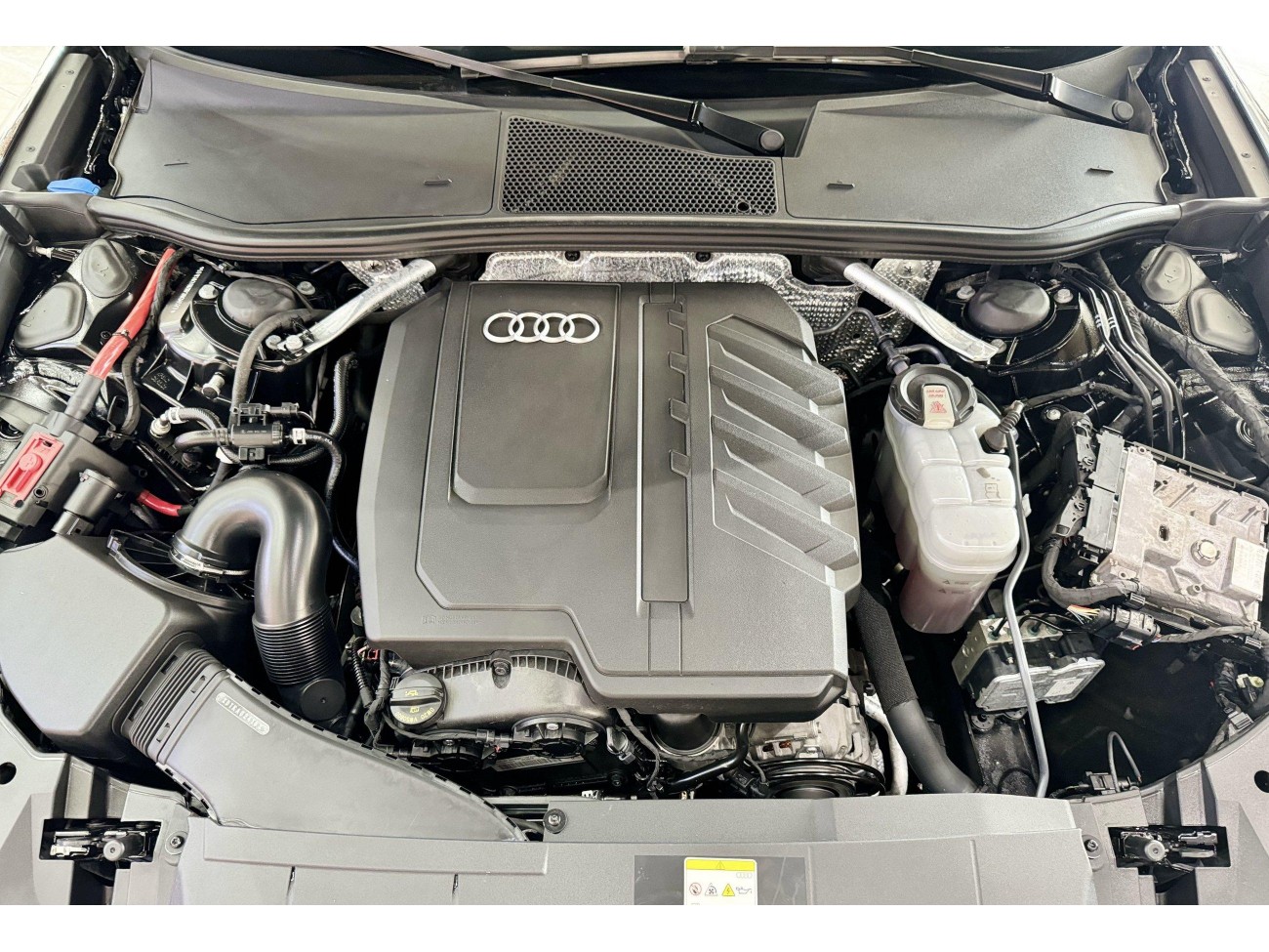 Audi A6L 45 TFSI 2023