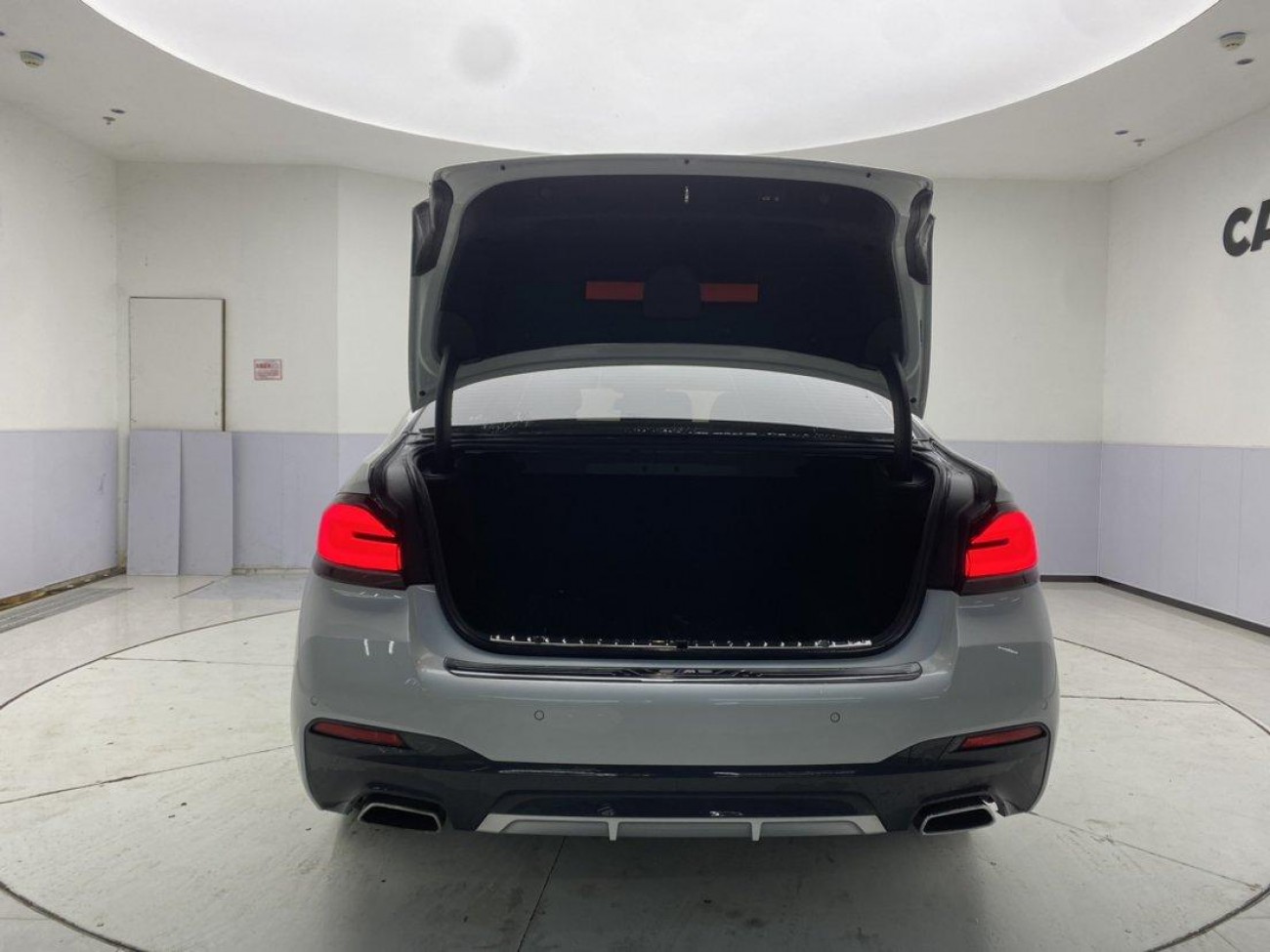 BMW 530Li 2023