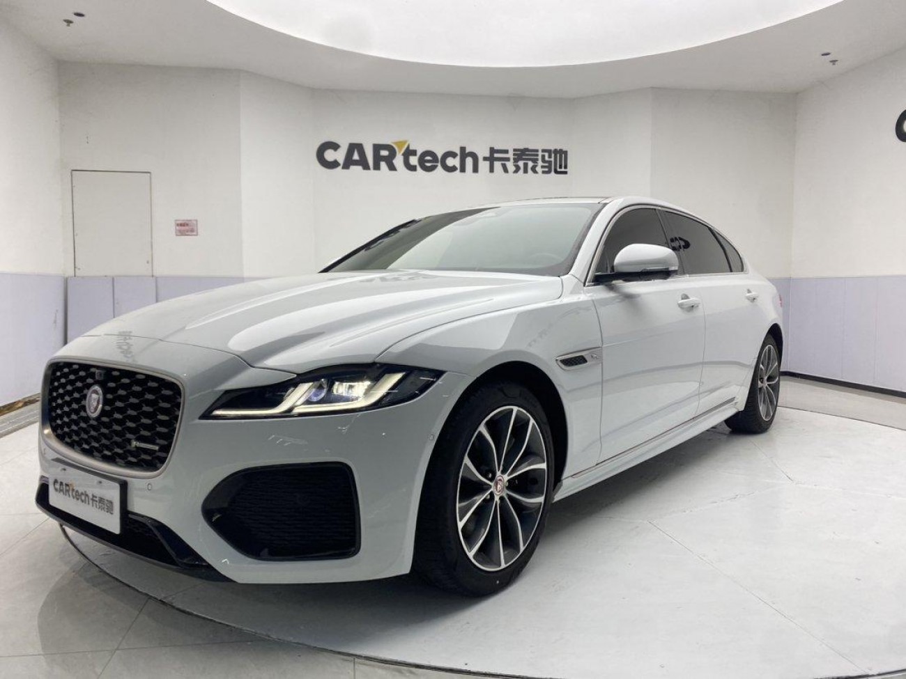 Jaguar XFL 2023