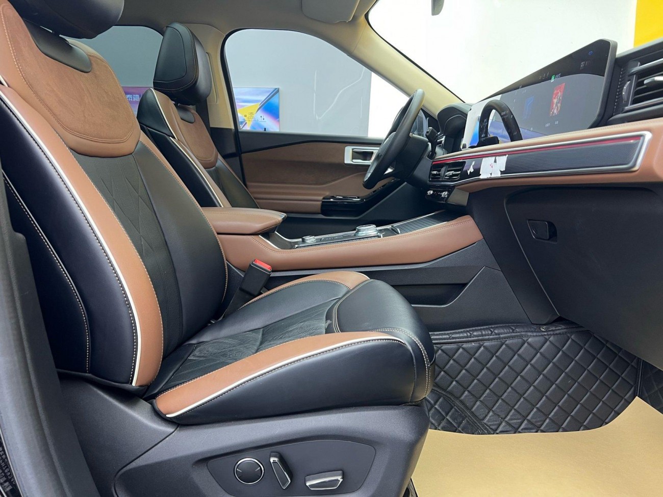 Ford Explorer 2024