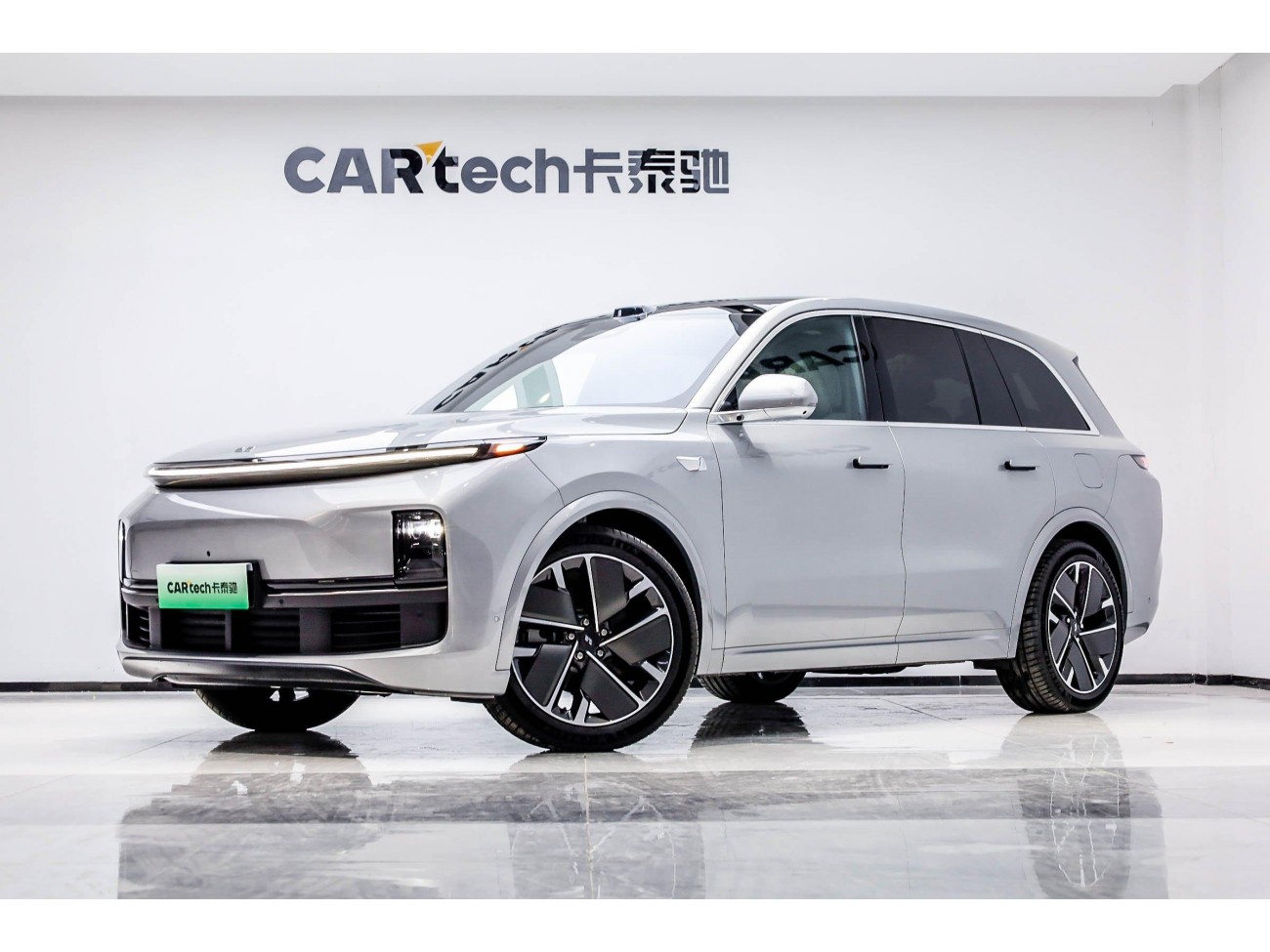 Li Auto L8 2025