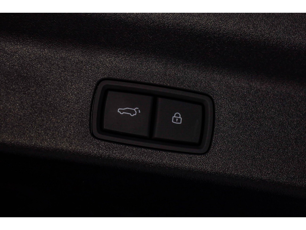 Li Auto L8 2025
