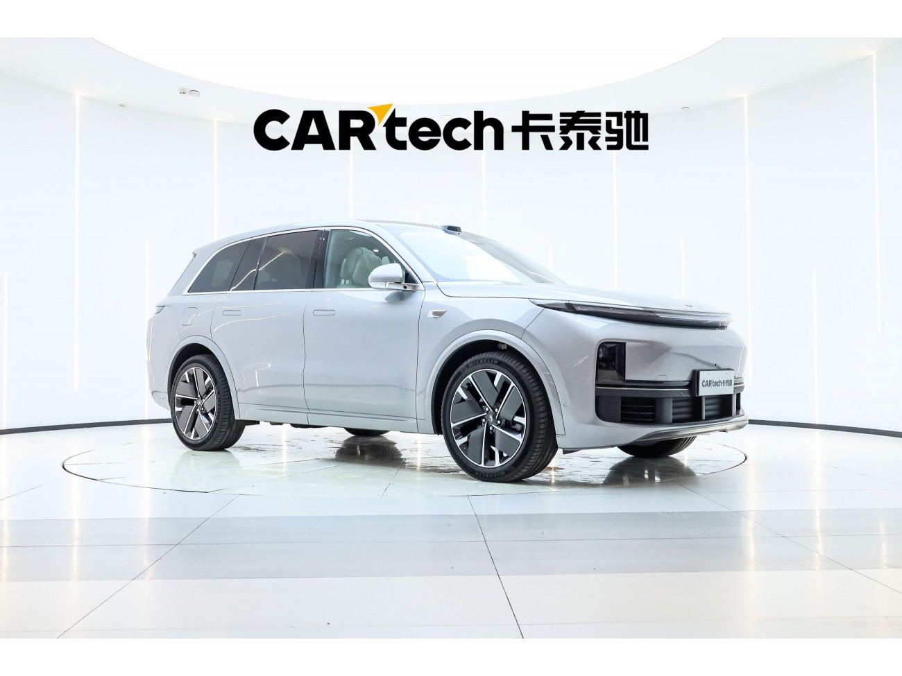 Li Auto L8 2025