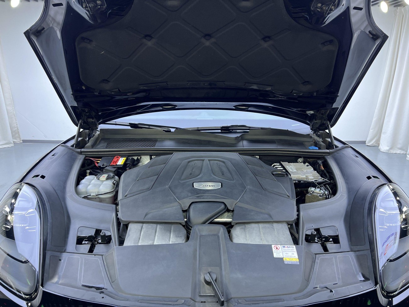 Porsche Cayenne 2020