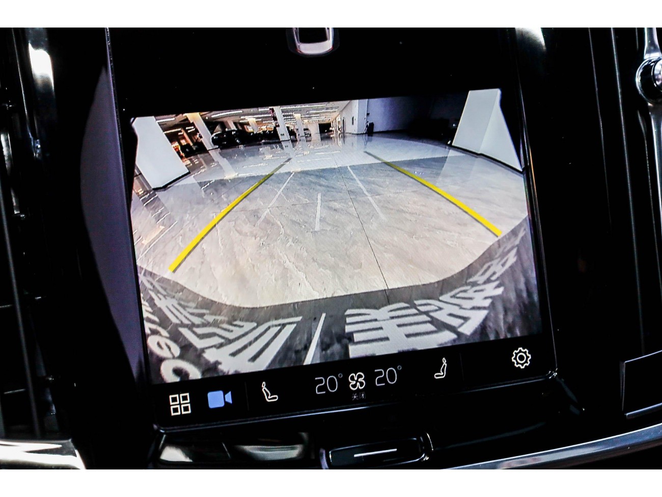 Volvo S90 2025