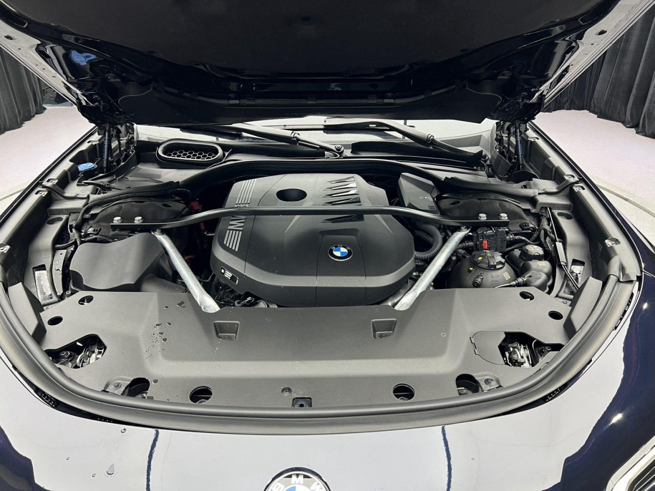 BMW 735Li 2024
