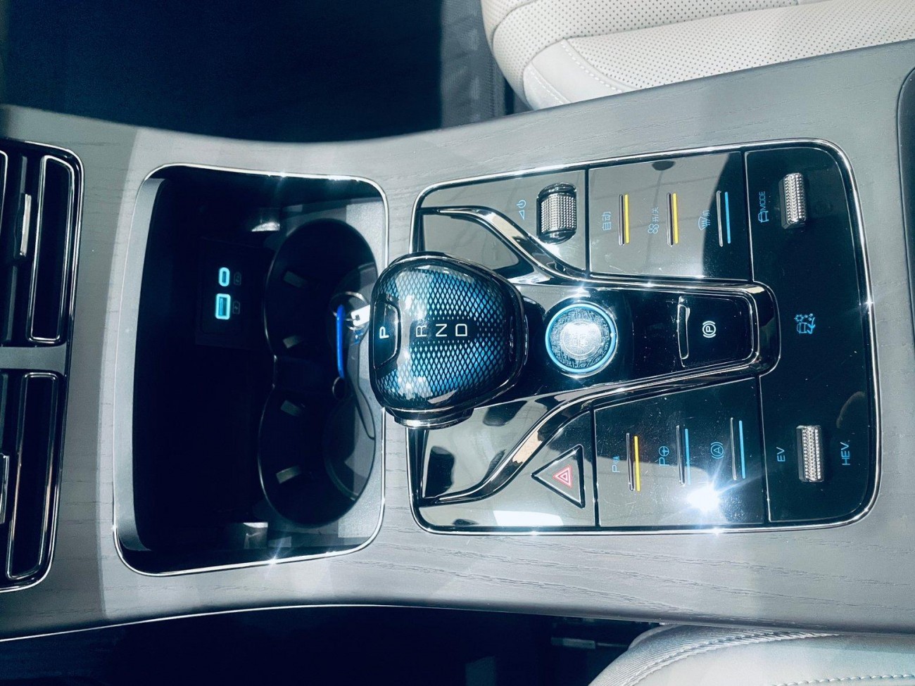 BYD Han 2025