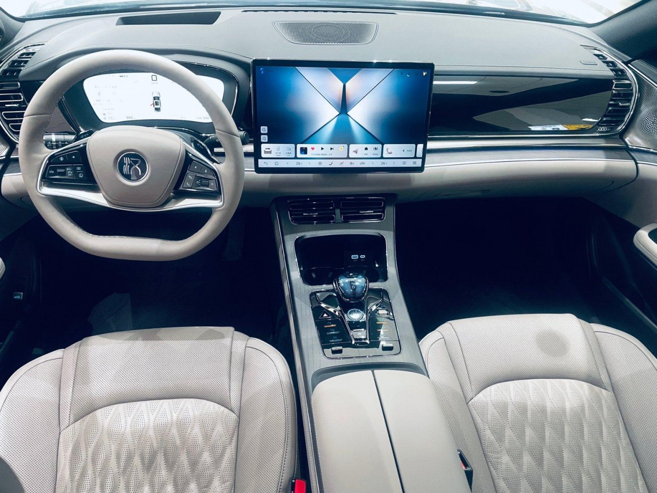BYD Han 2025