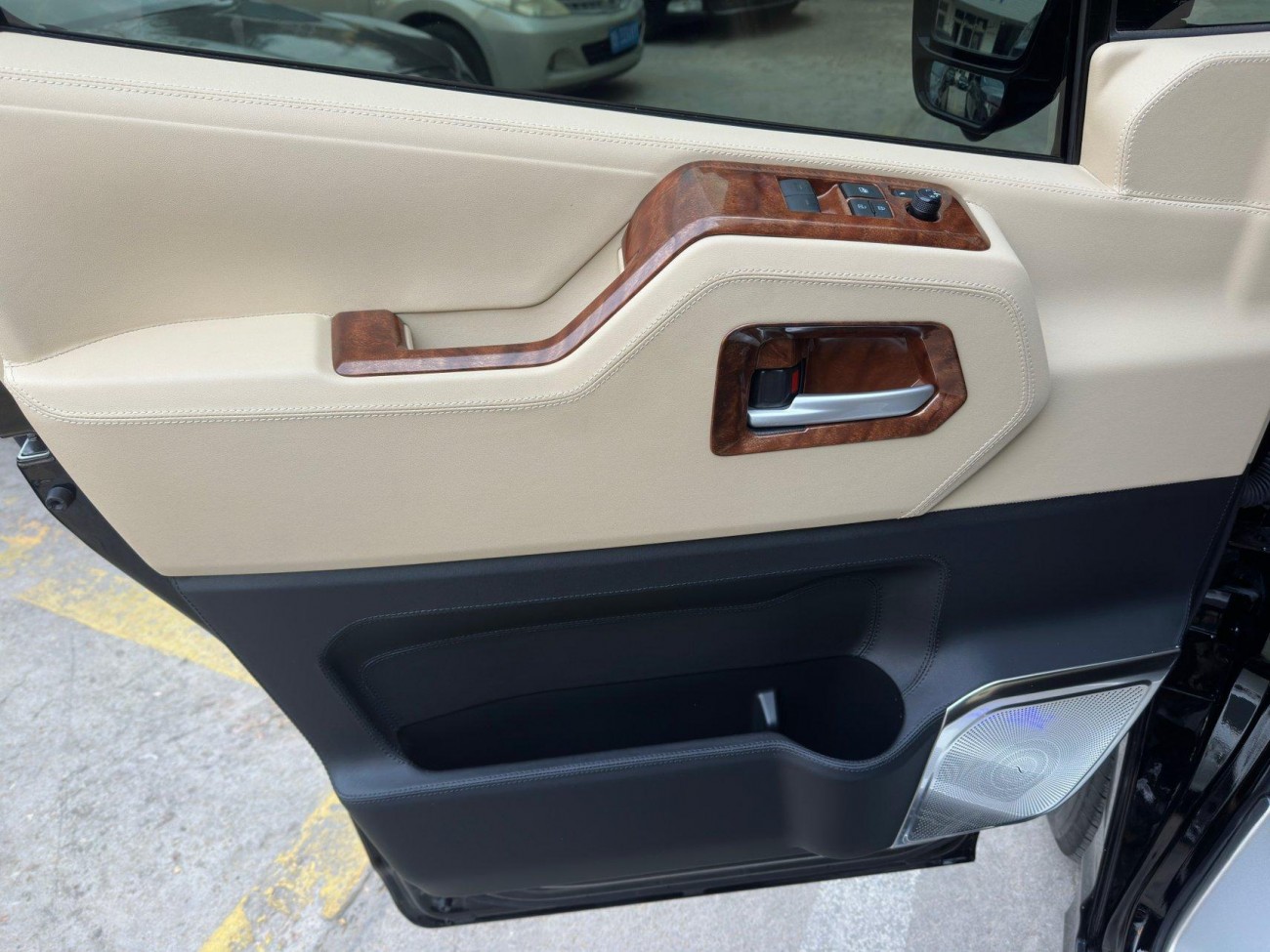 Toyota HiAce 2026