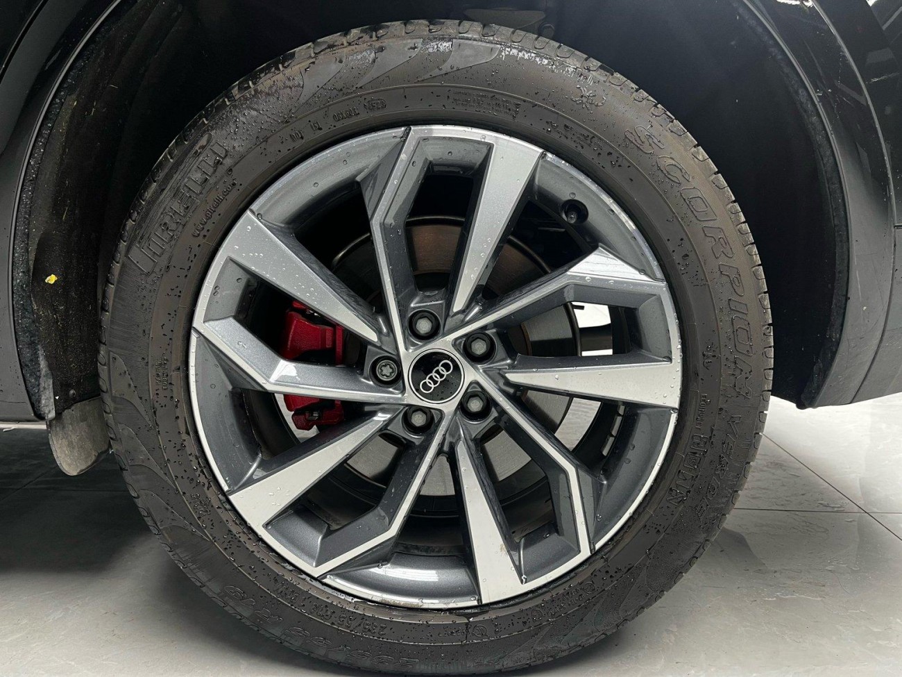 Audi Q5L 2024