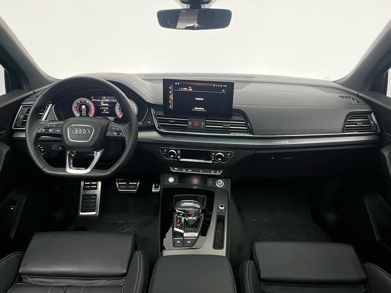 Audi Q5L 40 TFSI 2025